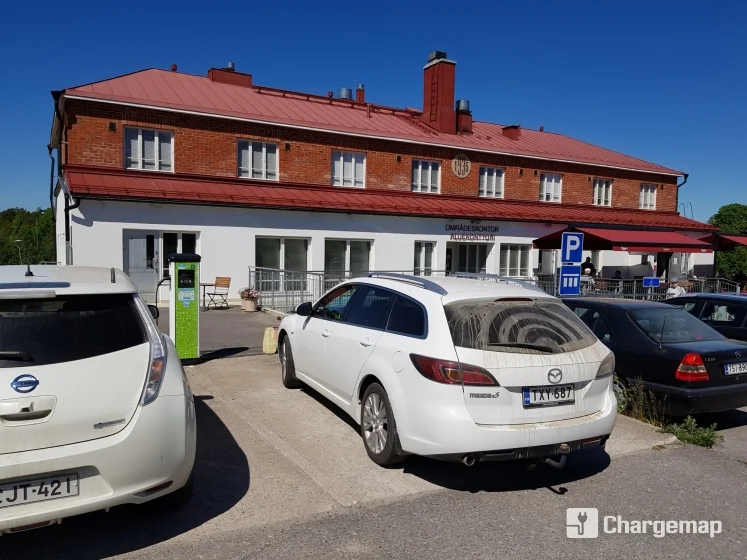 Electric car charging station in Korpo