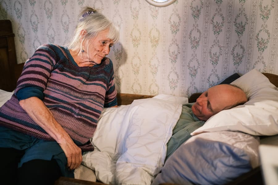 Astrid Menzel film set at AARK